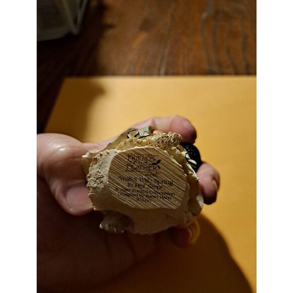 Vintage 1997 Enesco Friends of the Feather Walk with Spirit in Her Step Figurine - Picture 7 of 7